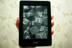 Kindle with light